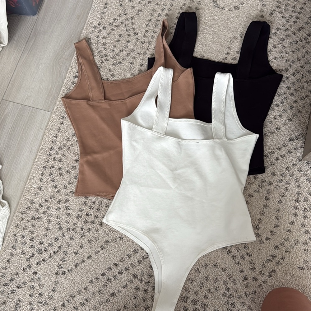 NEW Kittenish  3 Square Neck Bodysuits- white, nude, black - size small - Picture 5 of 5